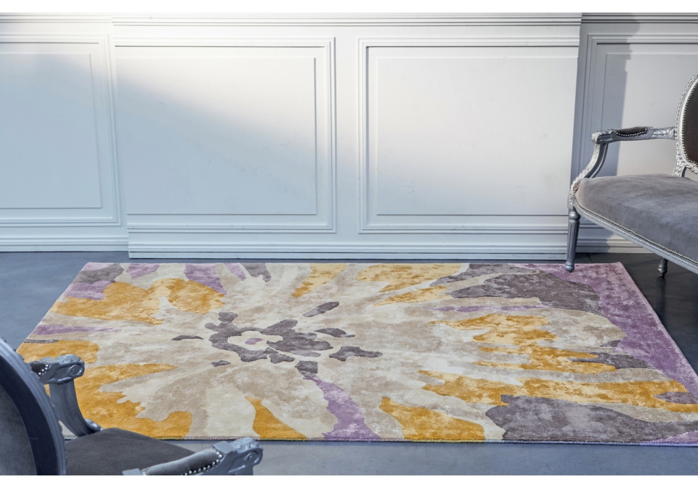 Giant Flower Viscose Hand-woven Luxury Rug | Size: 250 x 350 cm