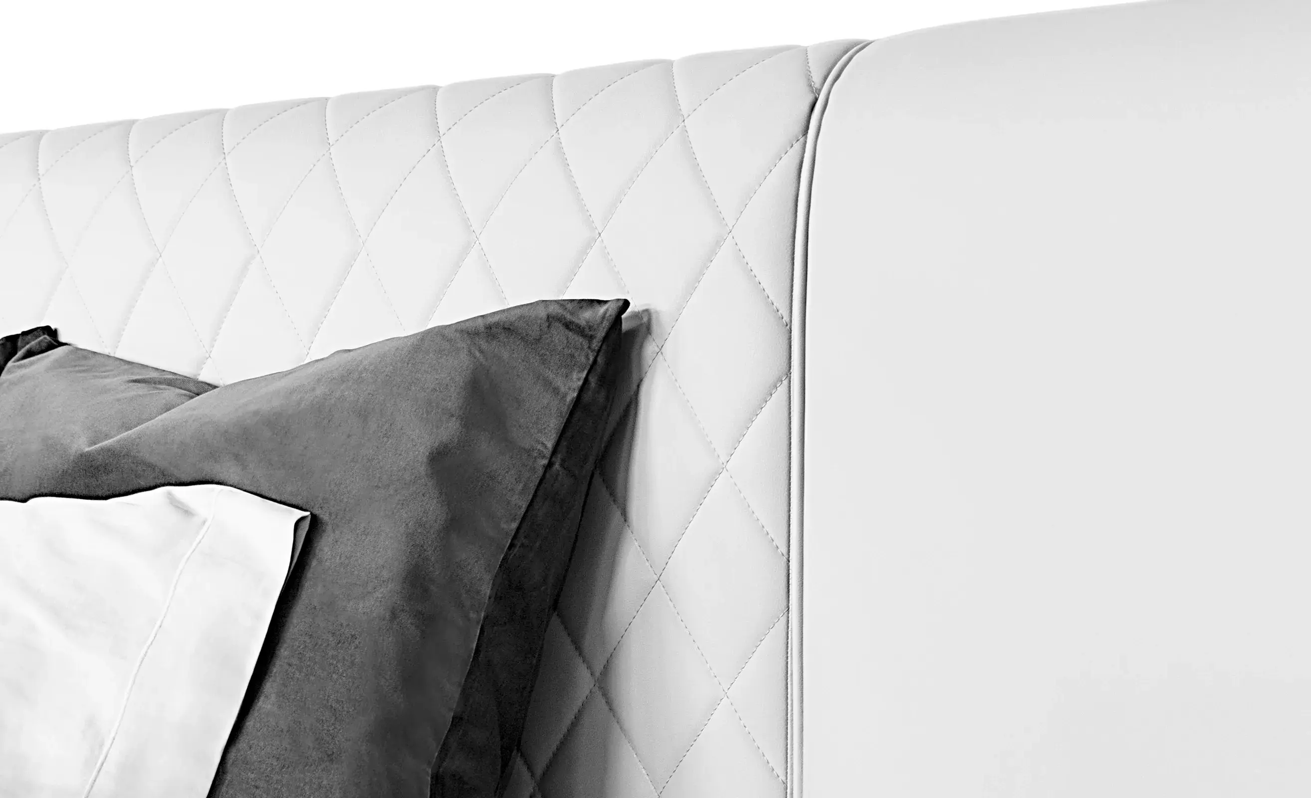 Royal XL Bed