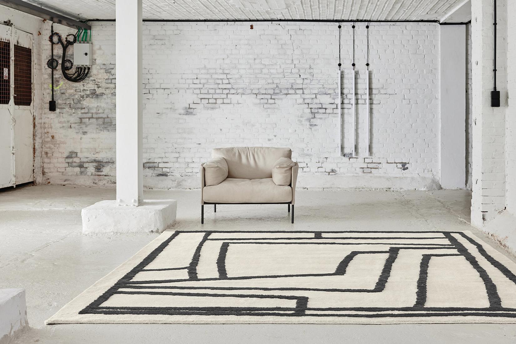 Cocoon Ecru Plush Rug Series 3 | Size: 200 x 300 cm