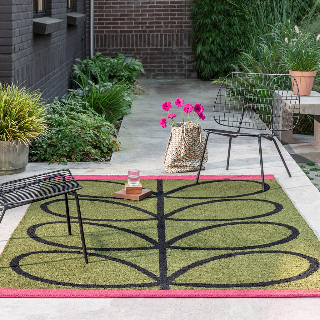 Linear Branch Olive Outdoor Rug | Size: 200 x 280 cm