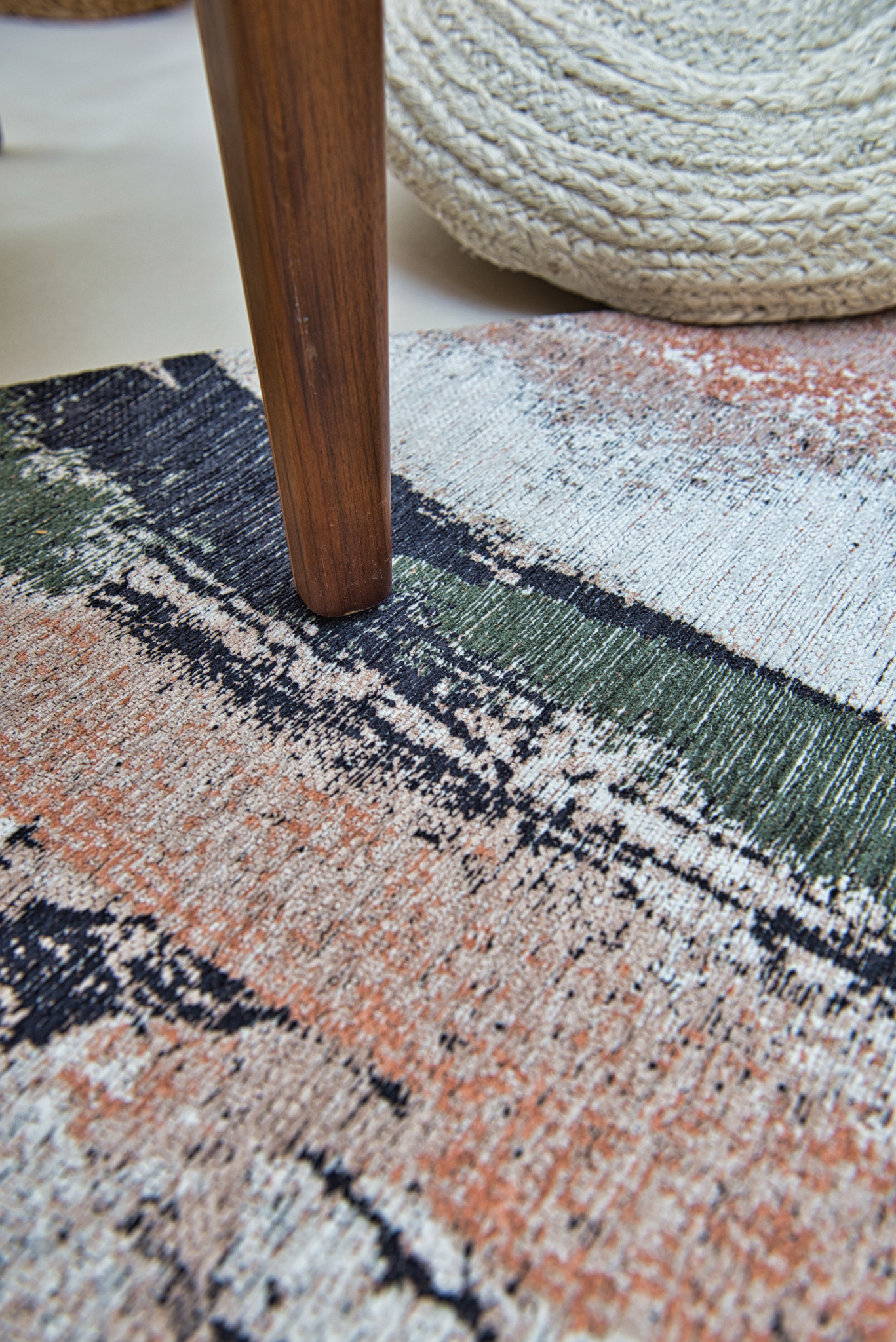 Warm Sand Natural Texture Round Rug | Size: Ø 240 cm