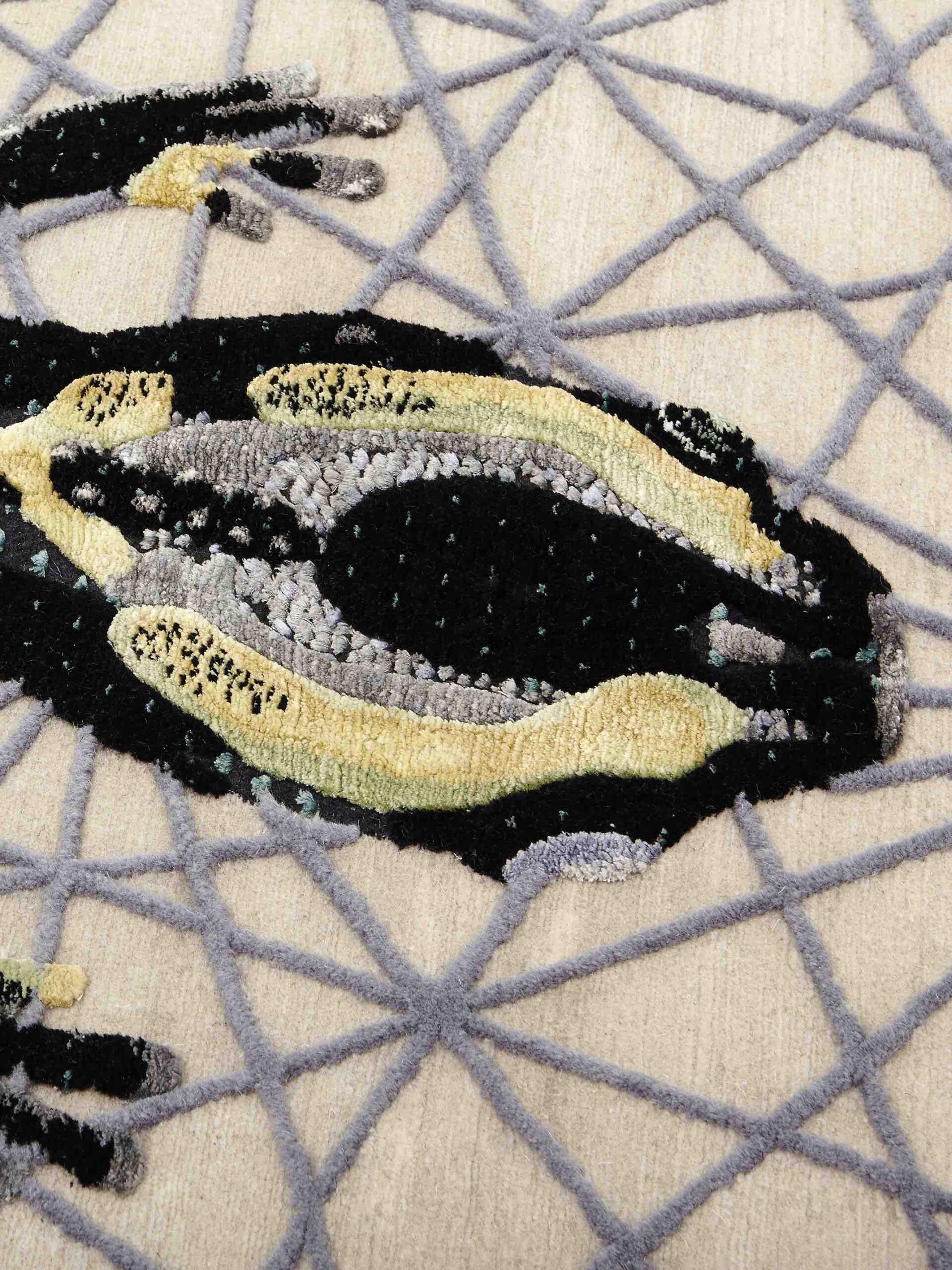 Salamandra Ardentis Agri Round Wool / Bamboo Silk Rug