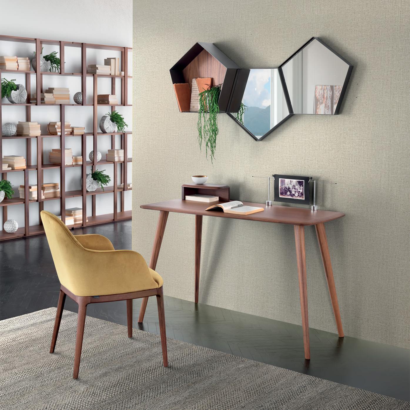 Atlas Desk