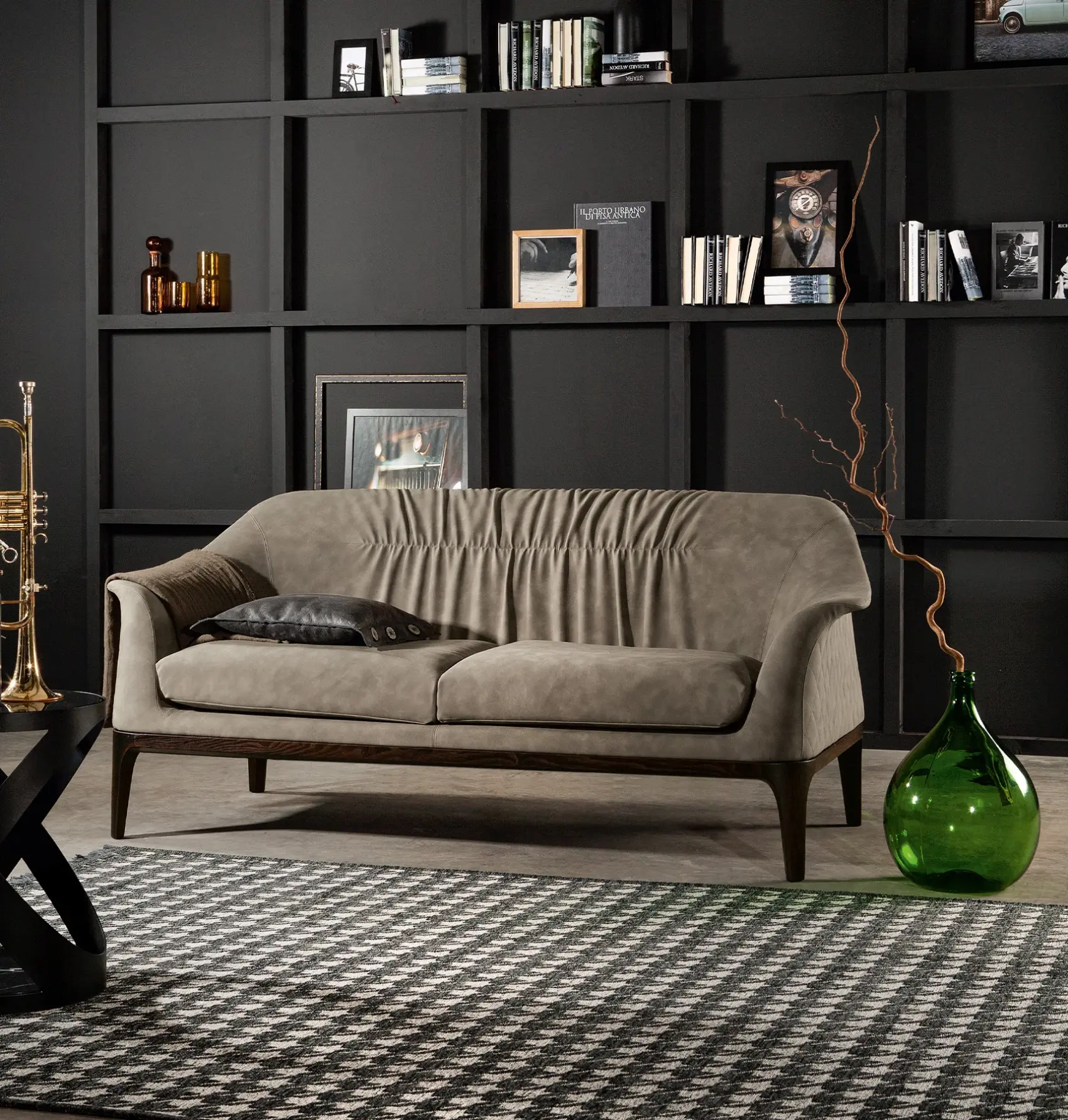 Tiffany Elegant Sofa