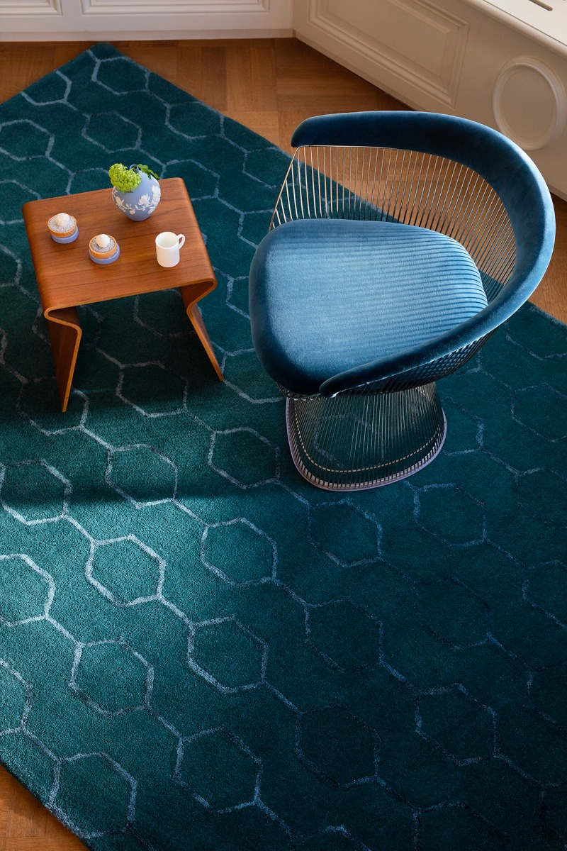 Geometric Teal Modern Hand Woven Rug | Size: 250 x 350 cm