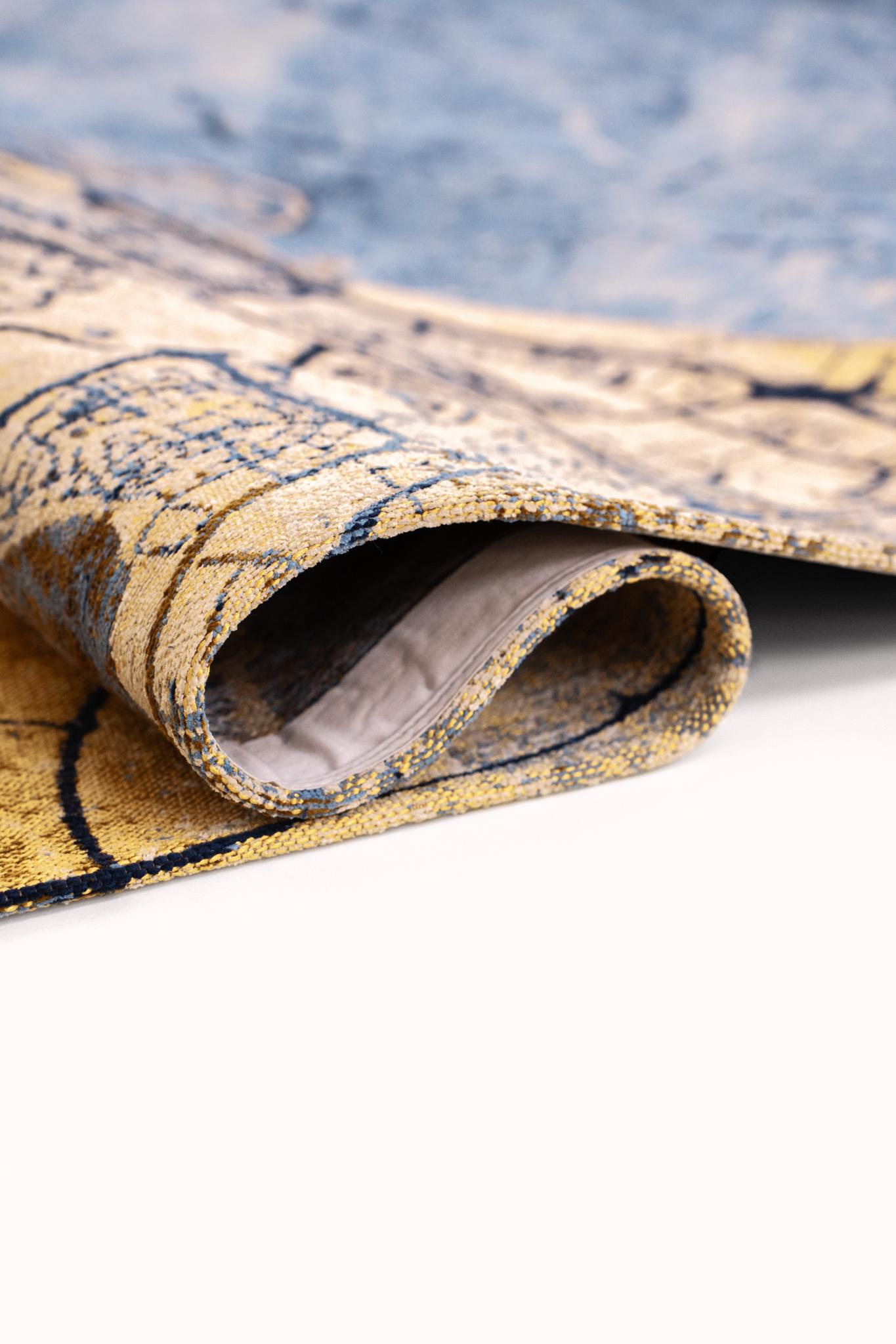 Luxurious Gold Area Rug | Size: 240 x 340 cm