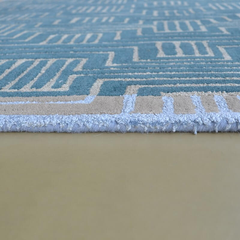 Hand Woven Green Rug | Size: 140 x 200 cm