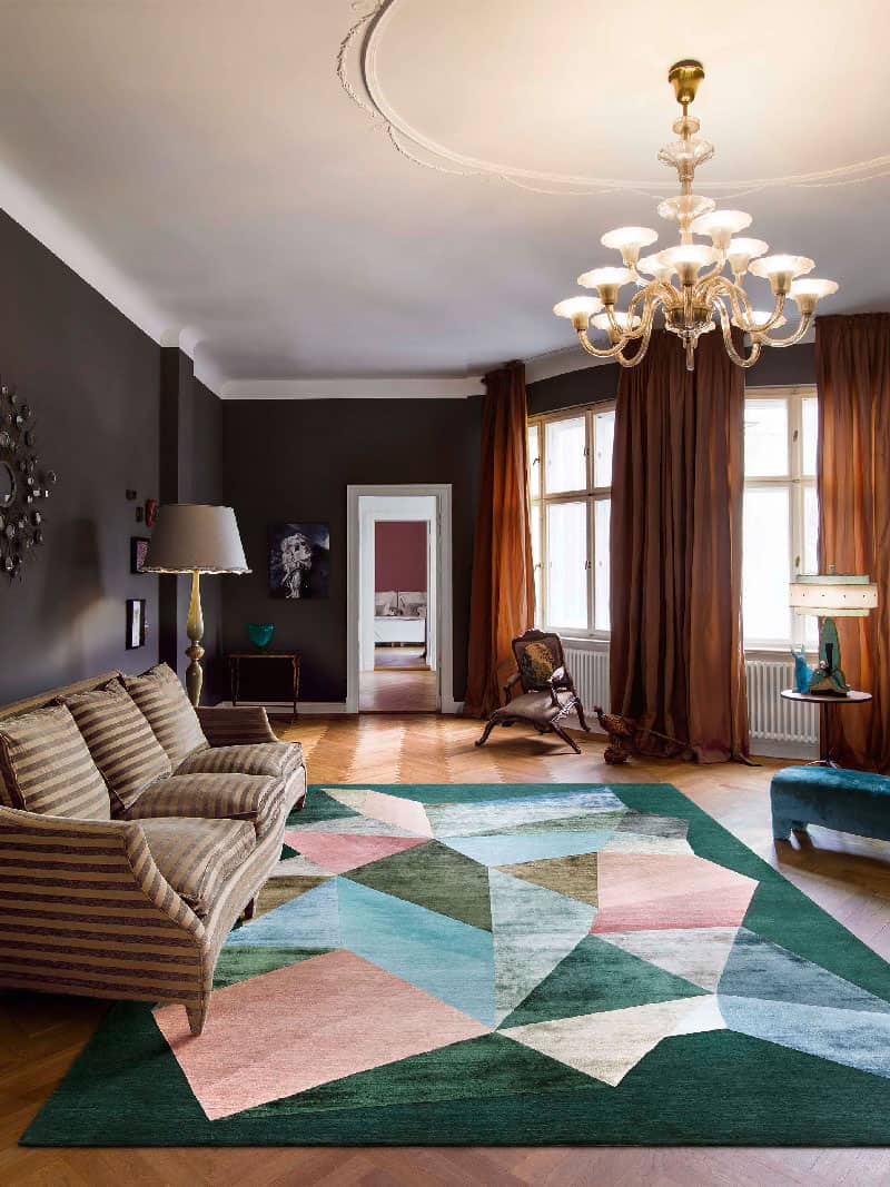 Super Luxury Hand-Knotted Rug