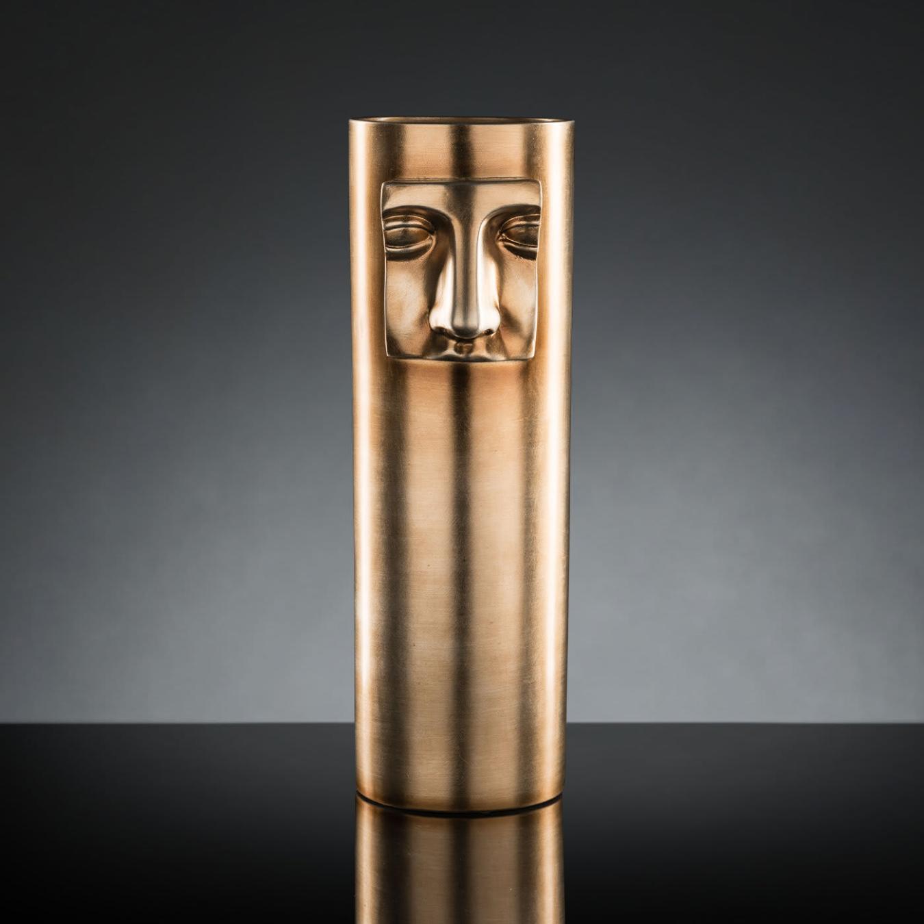 Giunone Nose Artisan Vase