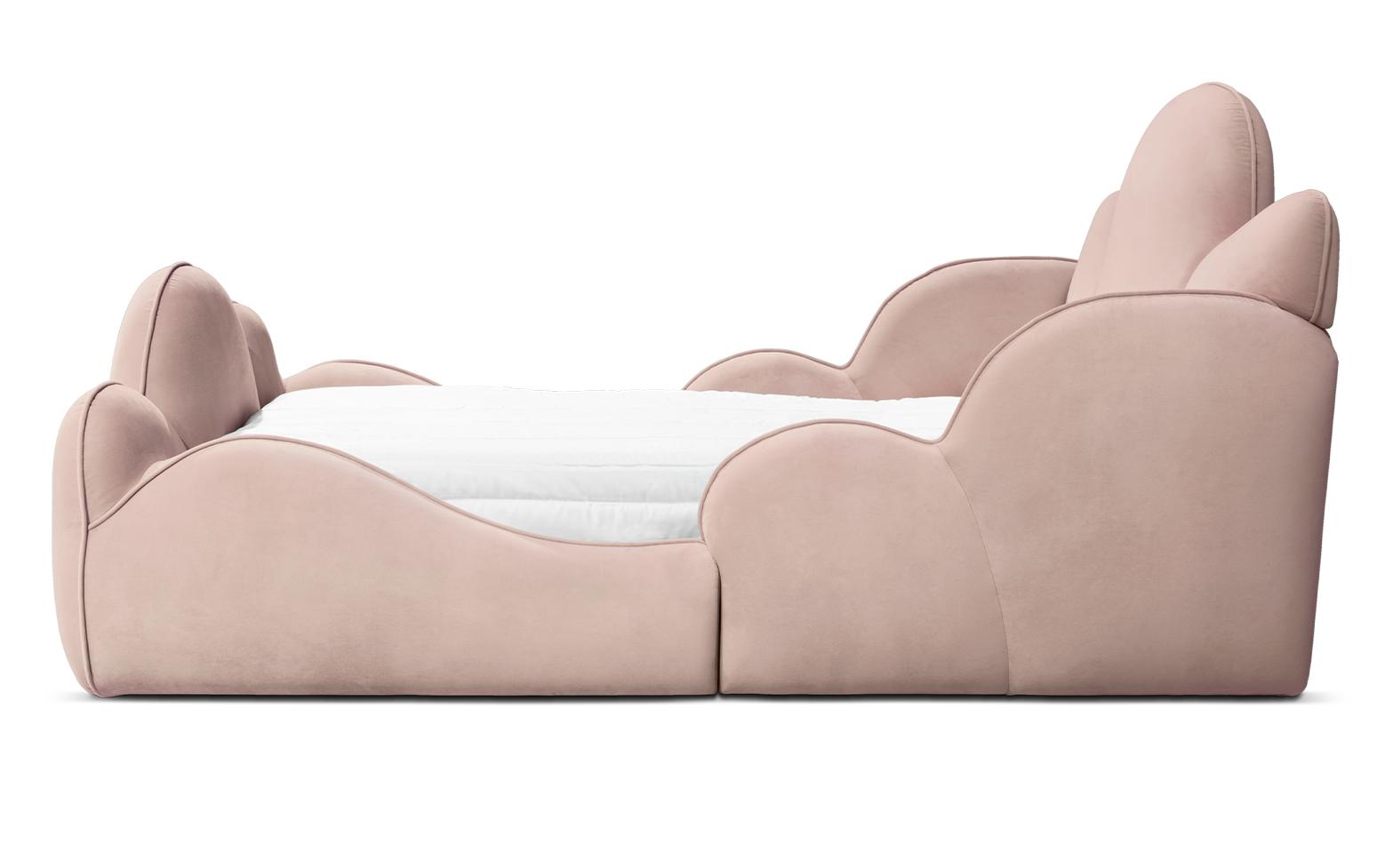 Regal Haven Elegant Bed | Mattress Size: 150 x 200 cm