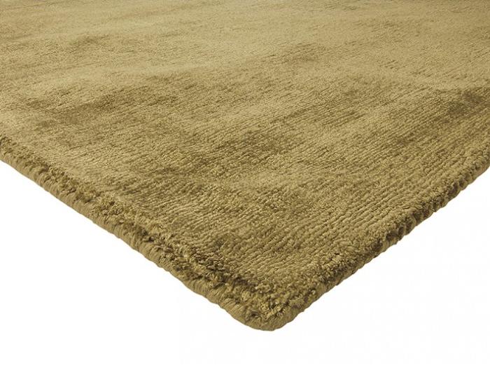 Glossy Indian Hand-loomed Premium Rug | Size: 140 x 200 cm