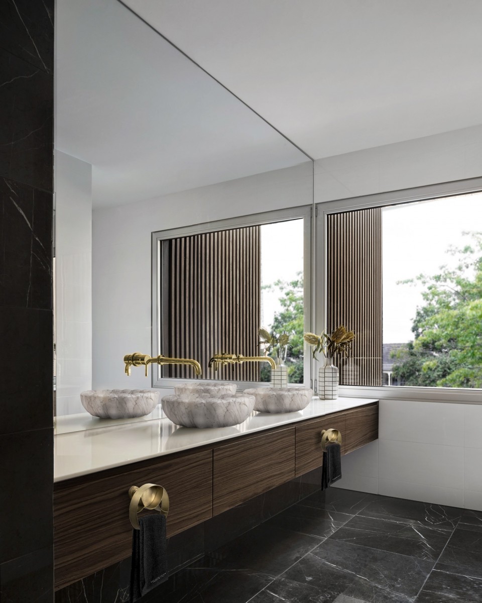 Atlas Contemporary Towel Ring - 1