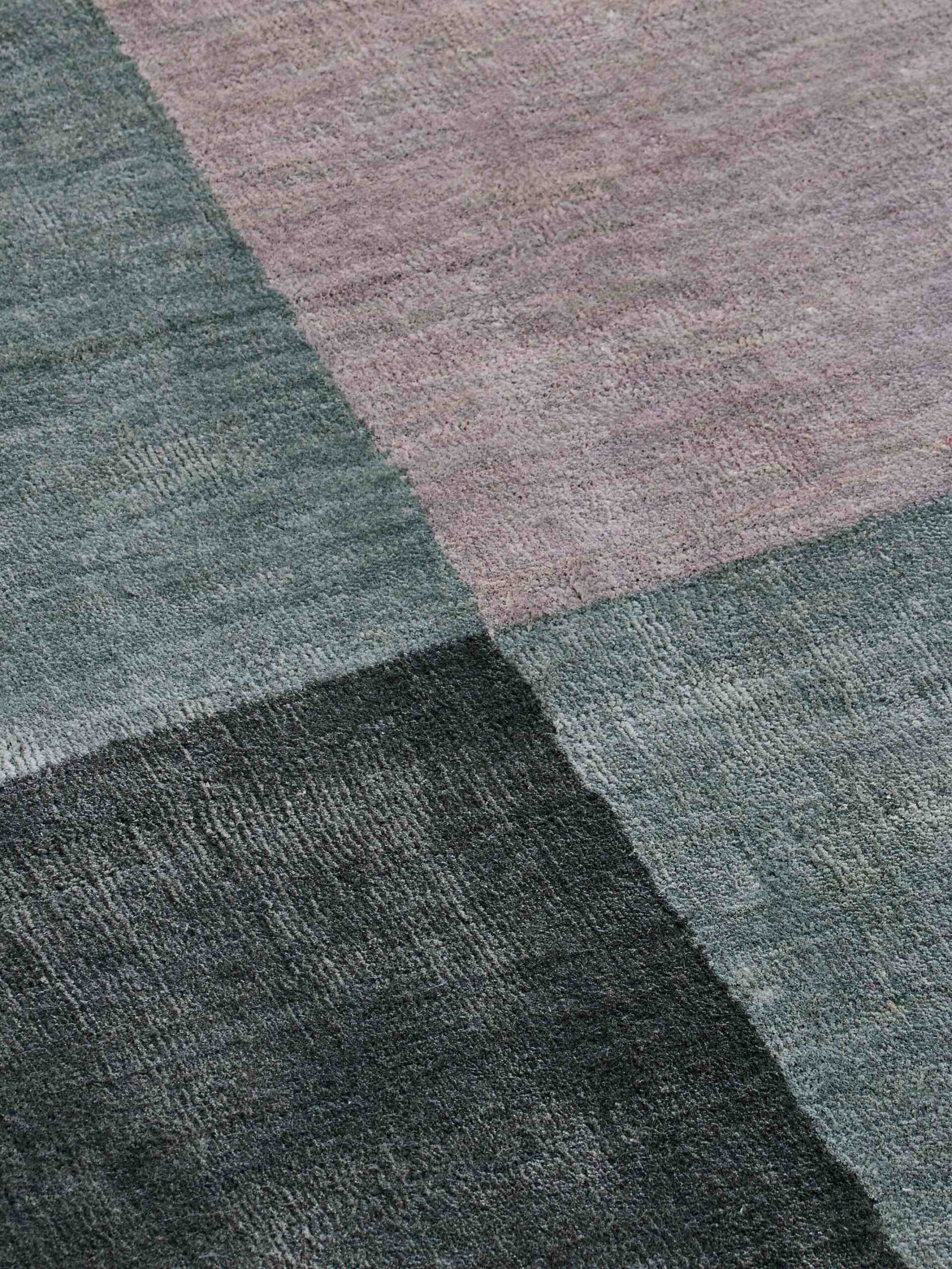 Density Designer Viscose Rug | Size: 200 × 300 cm