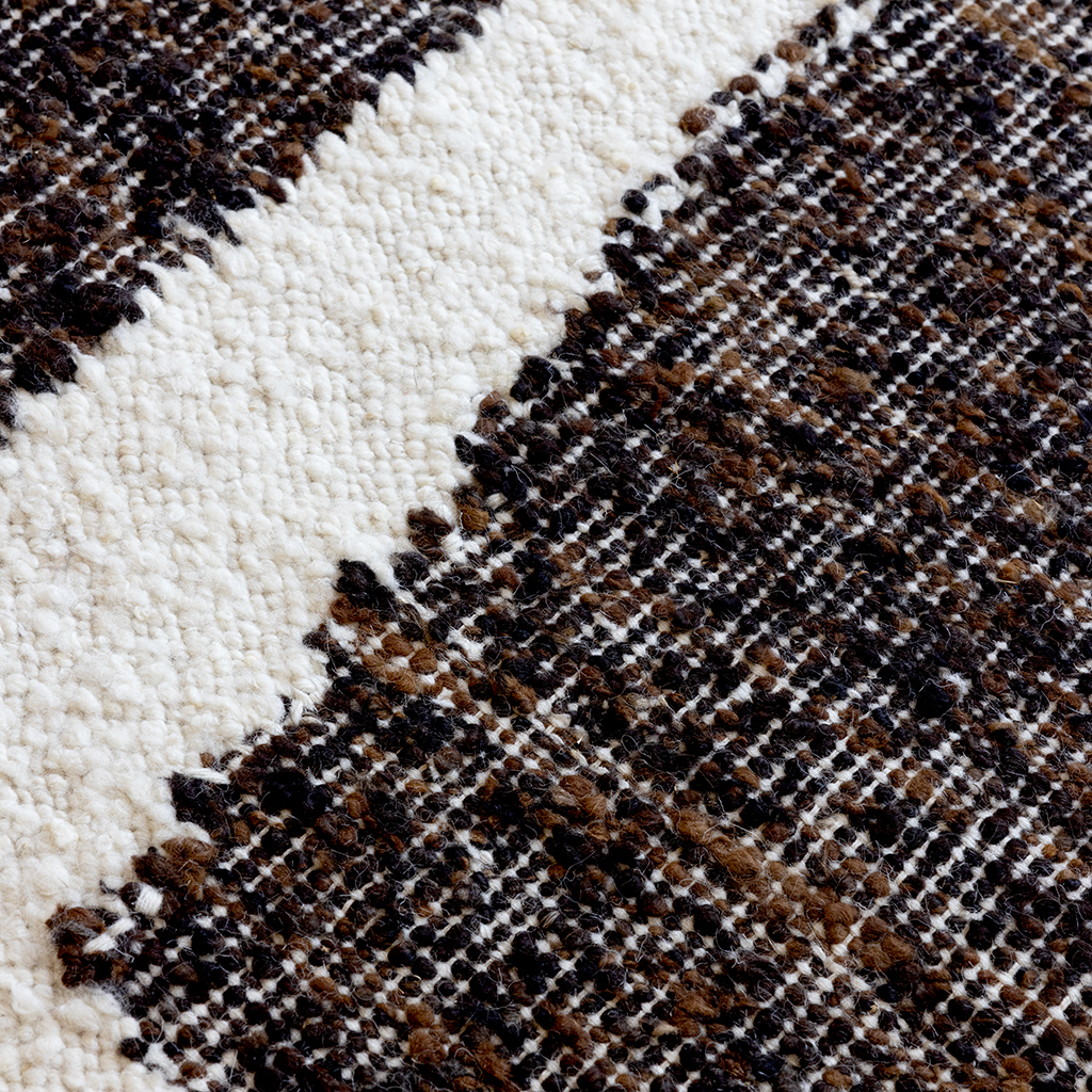 Artisan Base Espresso Cream Rug