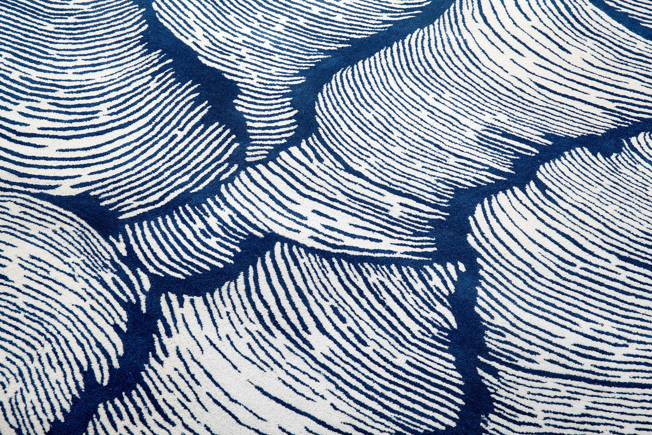 Blue Hand-Woven Rug | Size: 275 x 360 cm