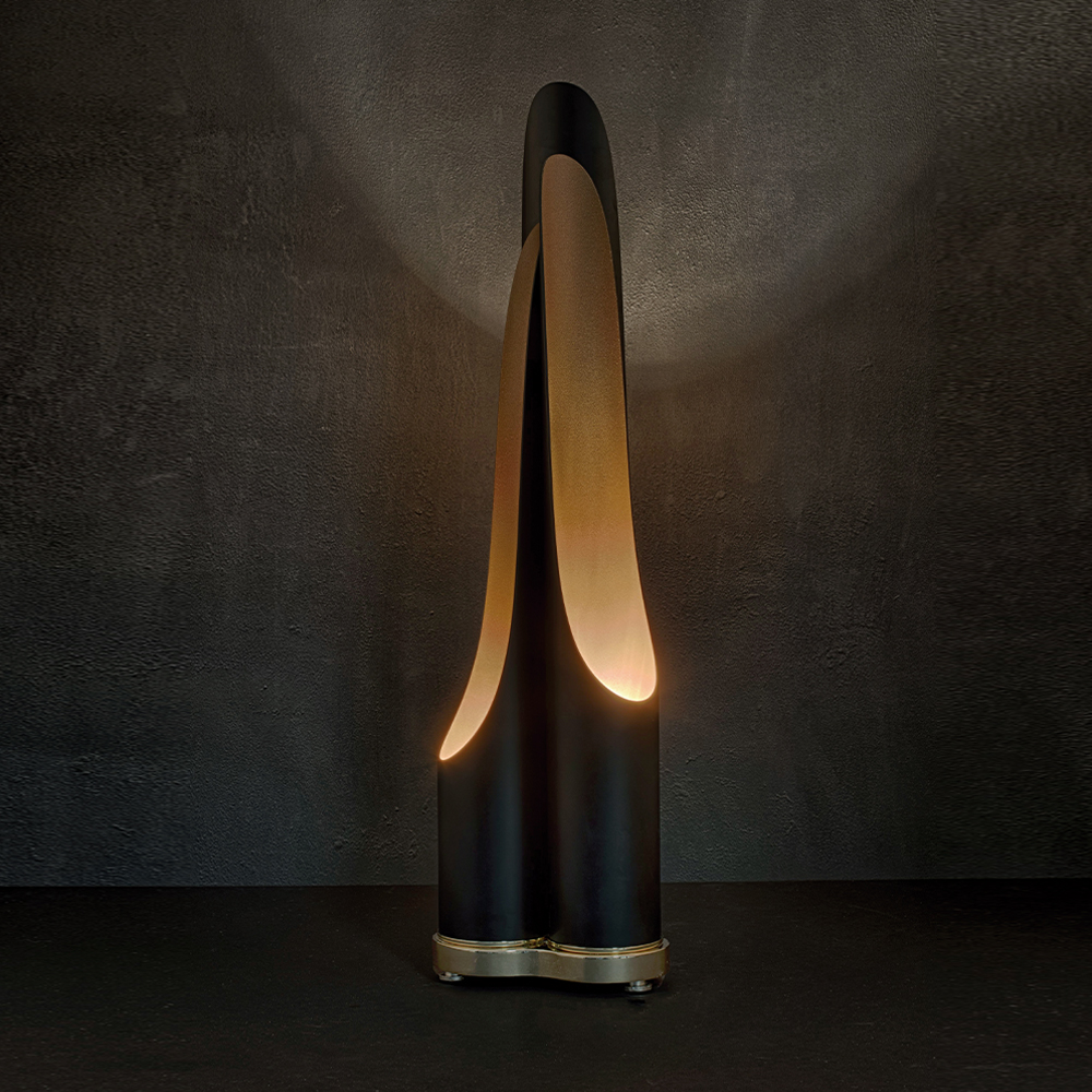 Noir Glow Table Lamp