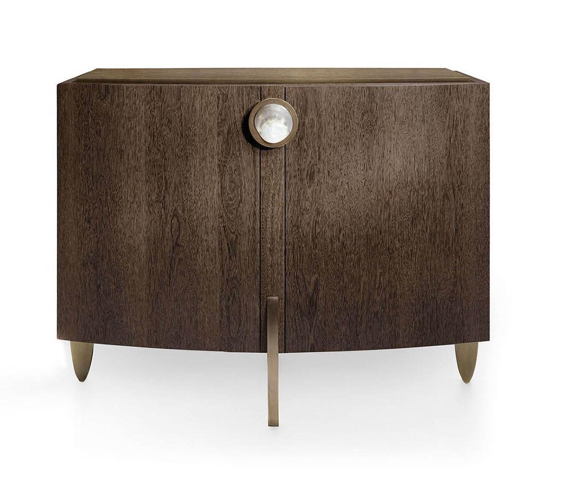 Curve Buffet with Elegant Pearl Handles and Bronze Details