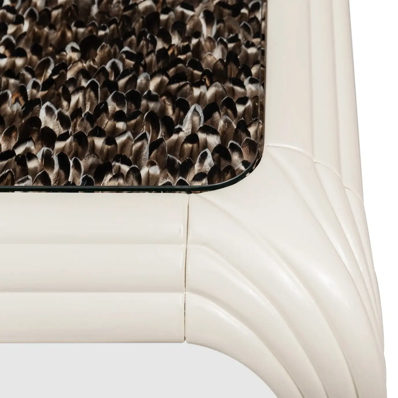 Mistral Exotic Feather Top Table
