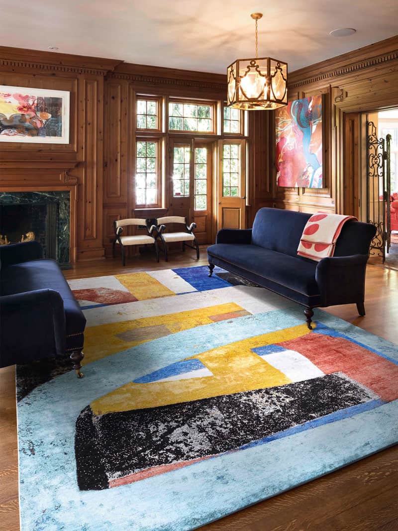 Soft Hand-Woven Exquisite Rug