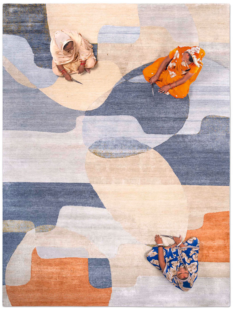 Original Hand-Knotted Silk / Wool Rug