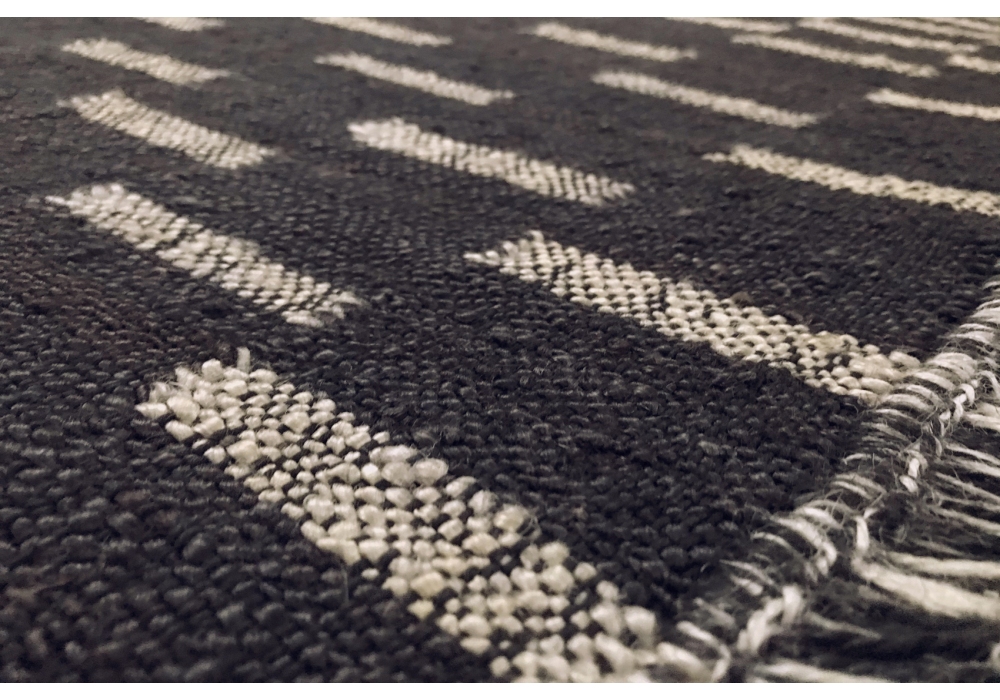 Oscillation Black & White Jute Flatwoven Luxury Rug | Size: 200 x 300 cm