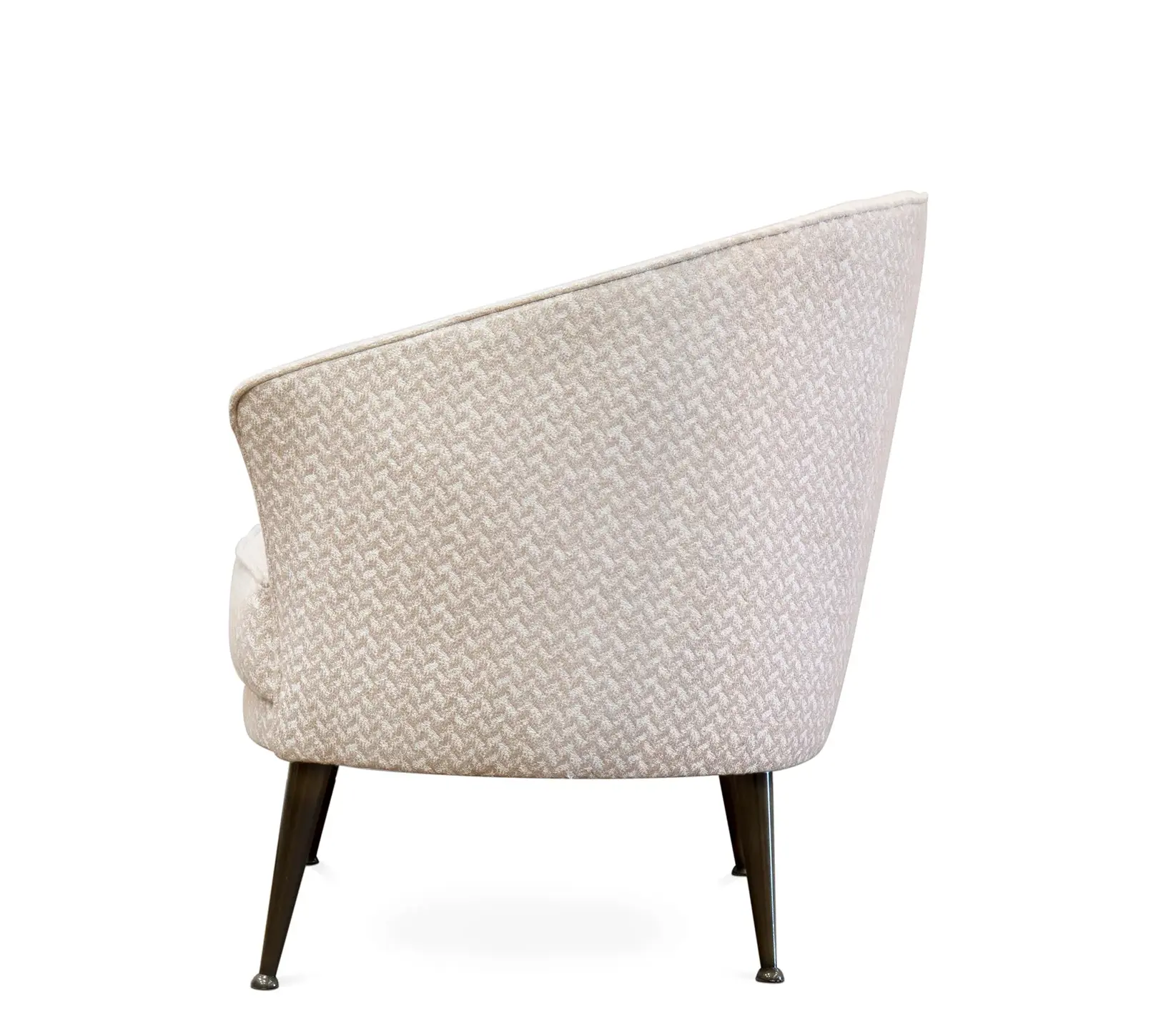 Aura Armchair