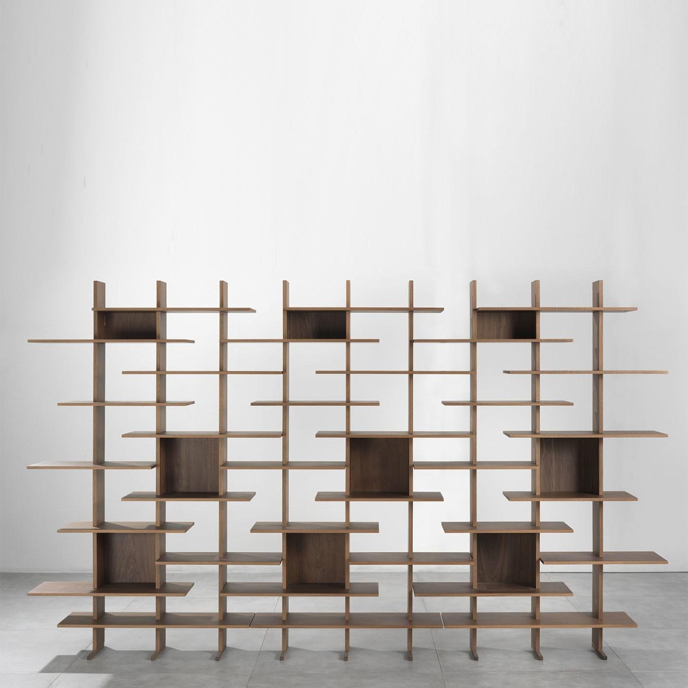 Elisabeth Italian Bookcase