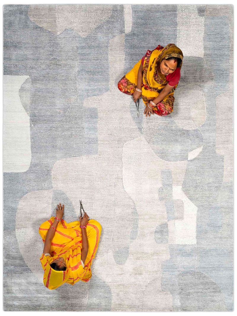 Snow Silver Hand-Knotted Wool / Silk Rug