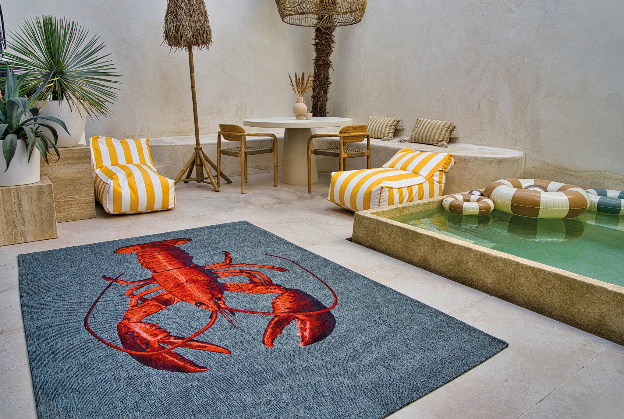 Steam Red Flatweave Rug | Size: 280 x 390 cm