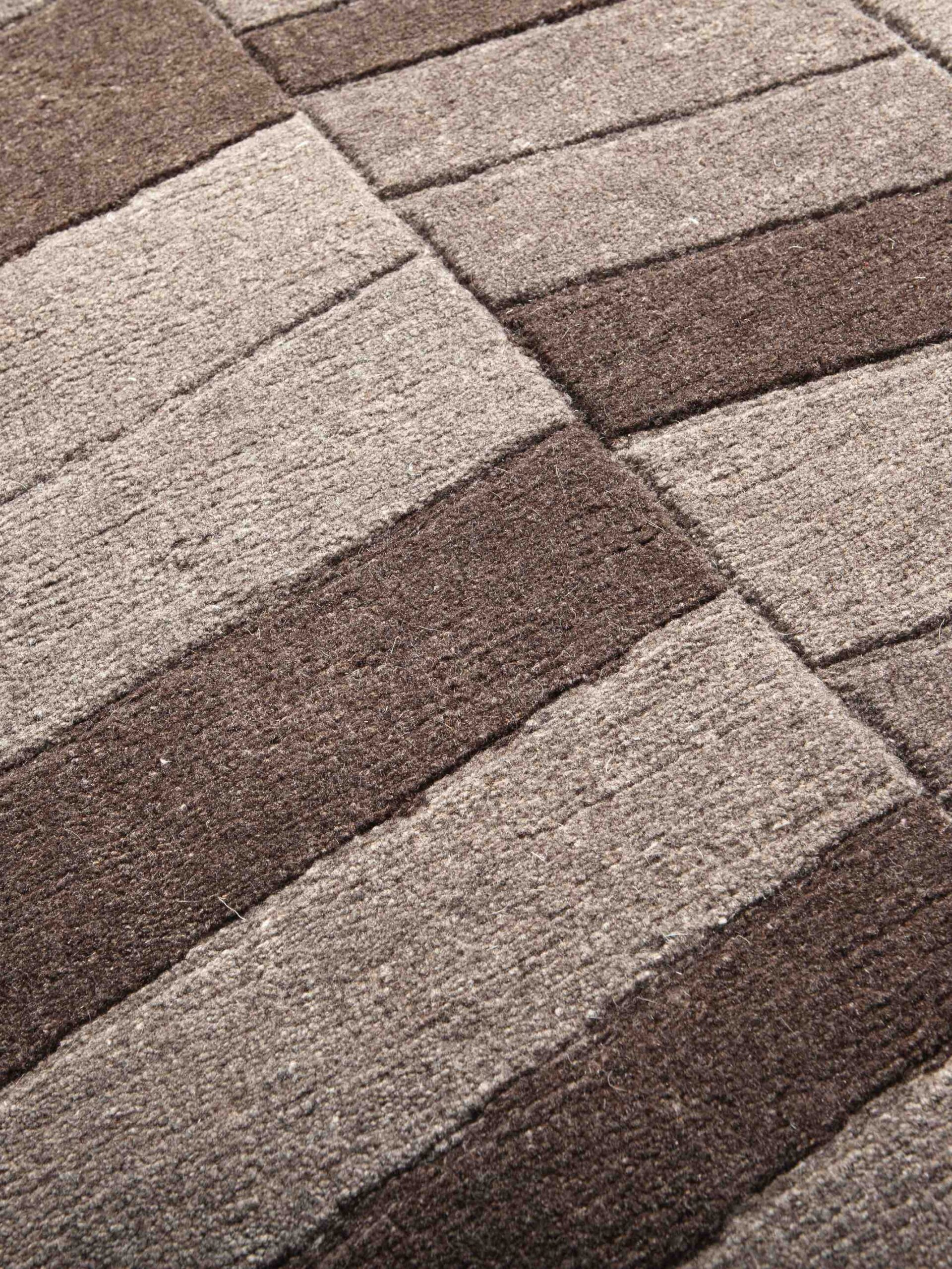 Annapurna Runner Luxury Rug