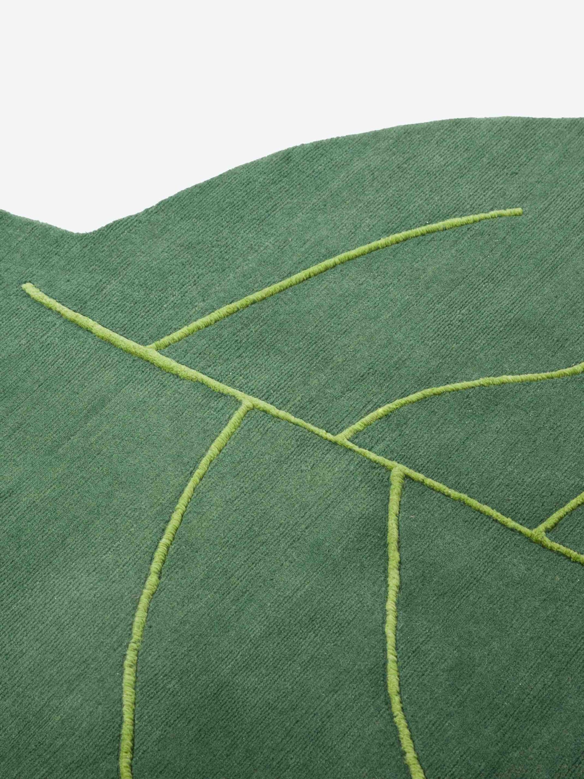 Centocchio Designer Wool Rug