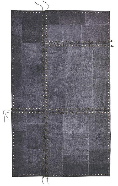 Patch Iron Hand Woven Rug | Size: 300 x 400 cm