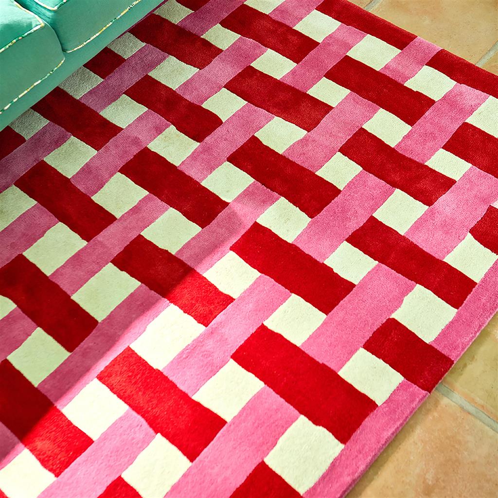 Woven Coral/Rose Rug | Size: 170 x 240 cm