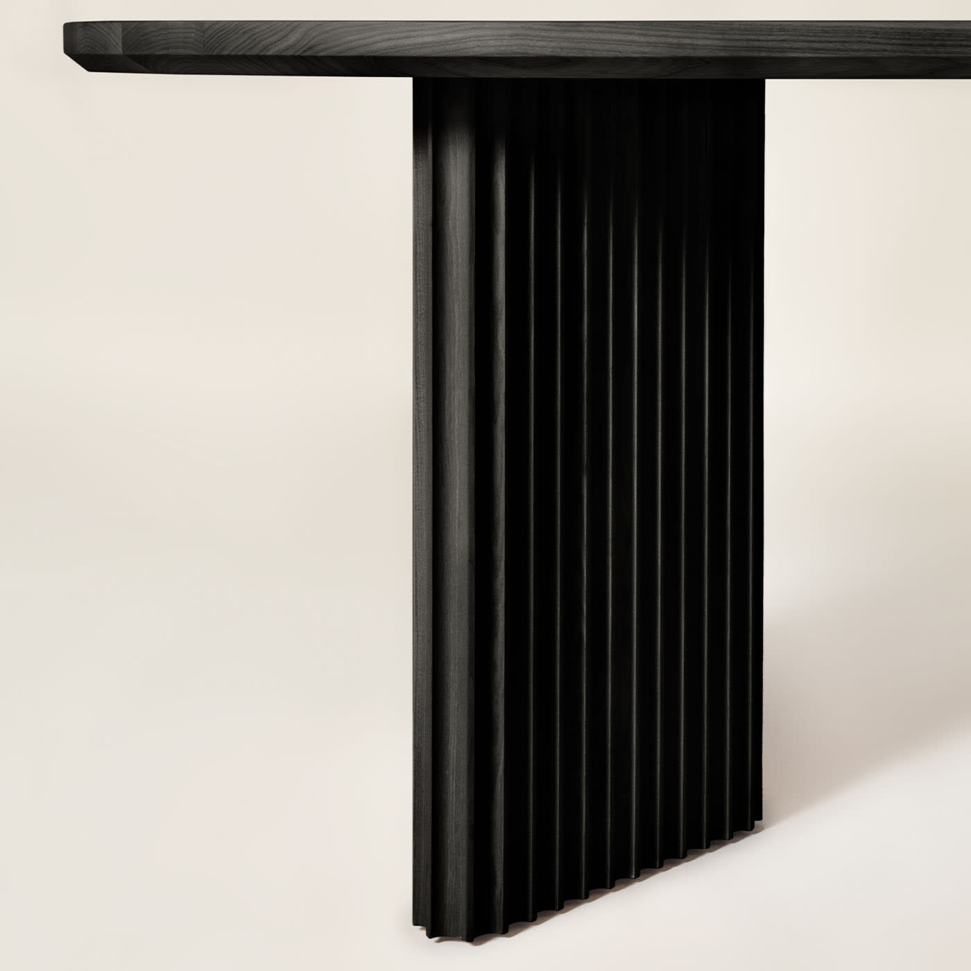 Basalto Black Artisan Table