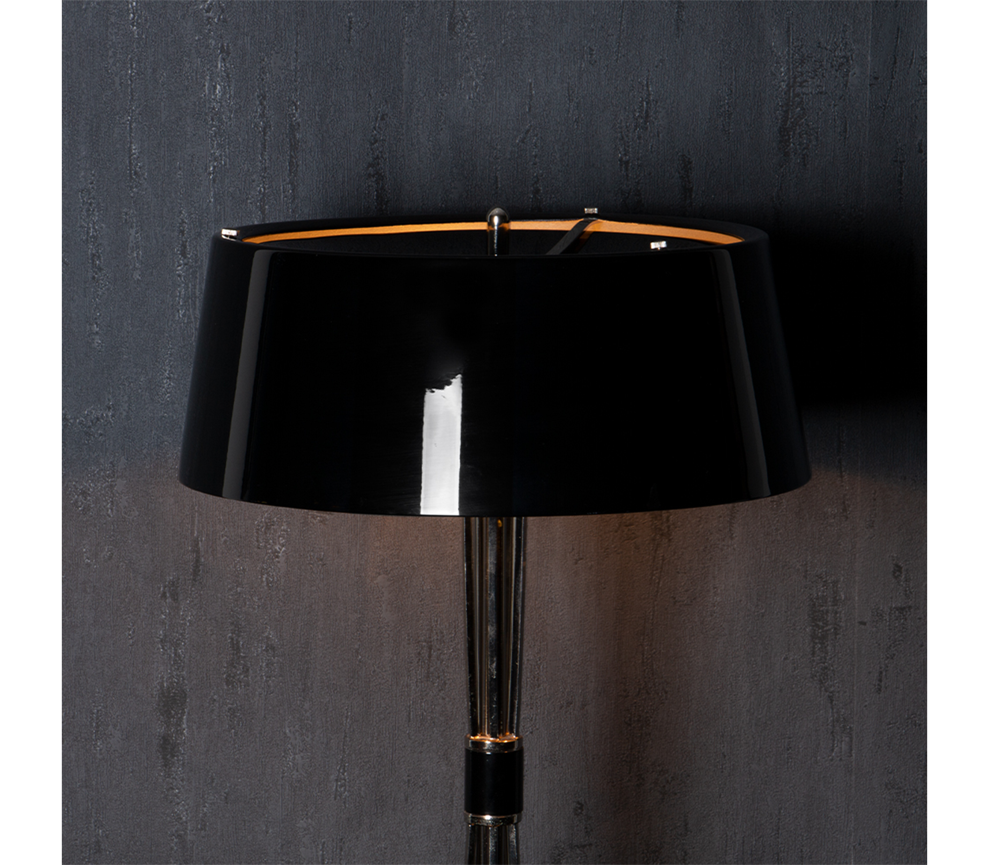 Ellis Luminescence Table Lamp