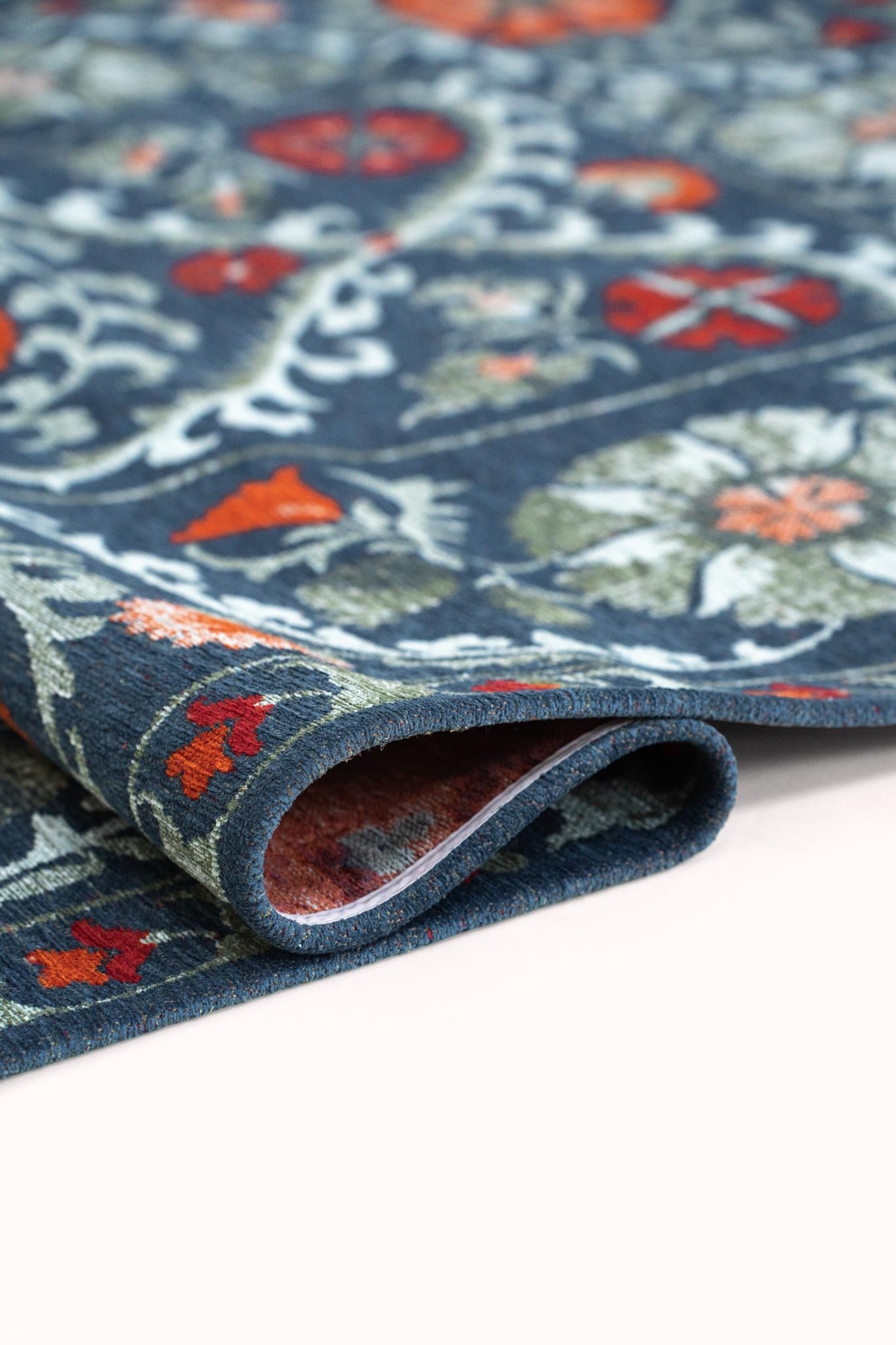 Scandinavian-Inspired Suzani Rug | Size: 280 × 390 cm
