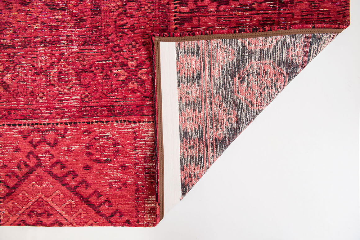 Mirage Red Rug | Size: 200 x 280 cm
