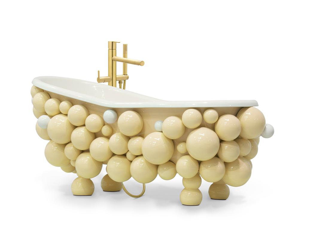 Gravity Bathtub