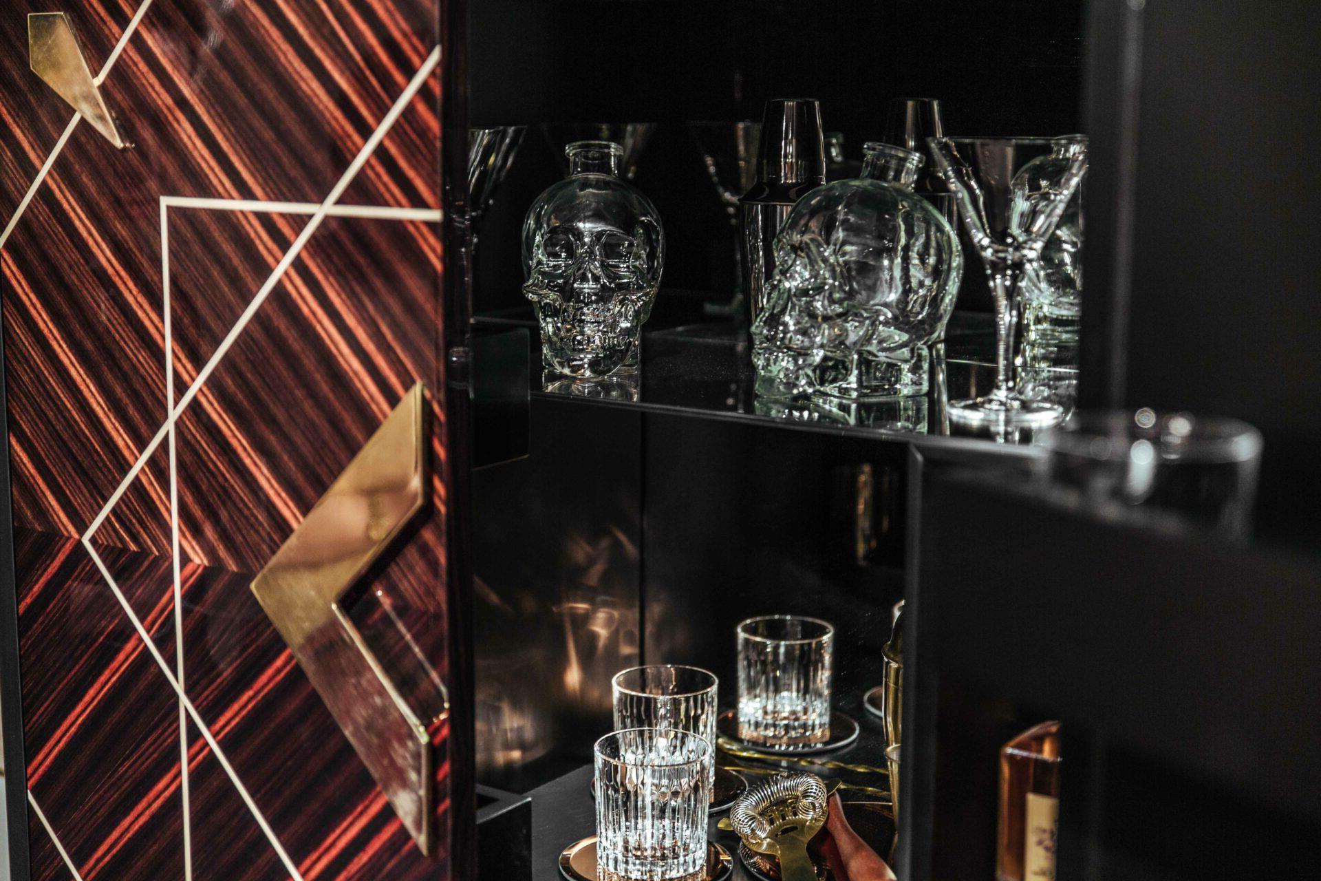 Spirit Grand Bar Cabinet
