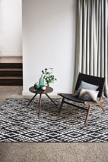 Nahli Charcoal RG8743 Rug | Size: 200 x 280 cm