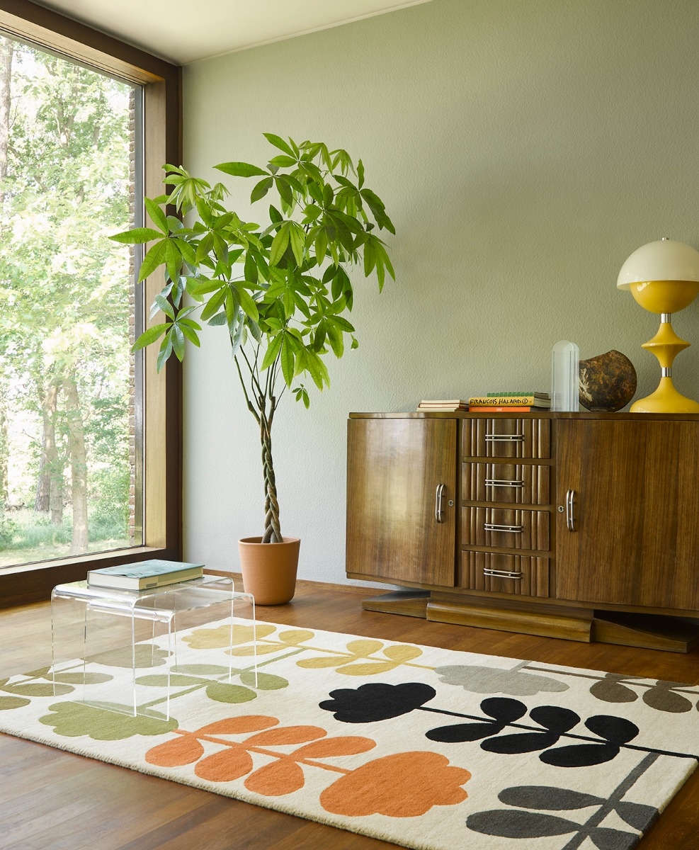 Floral Handwoven Rug | Size: 250 x 350 cm