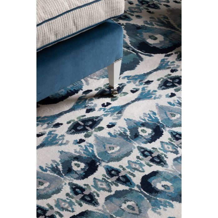 Ocean Hand-Woven Luxury Rug