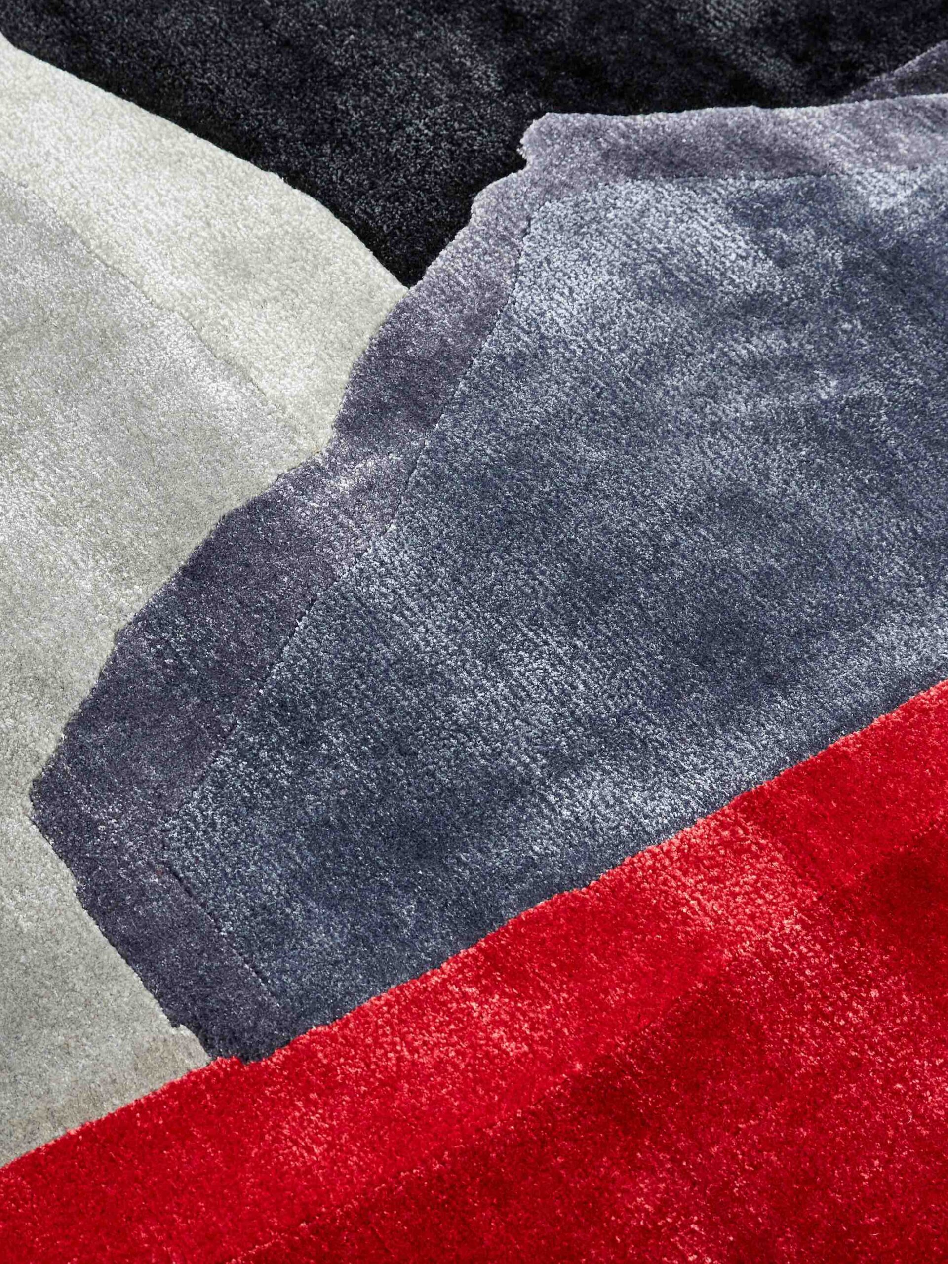 Shaped Designer Wool / Viscose Rug