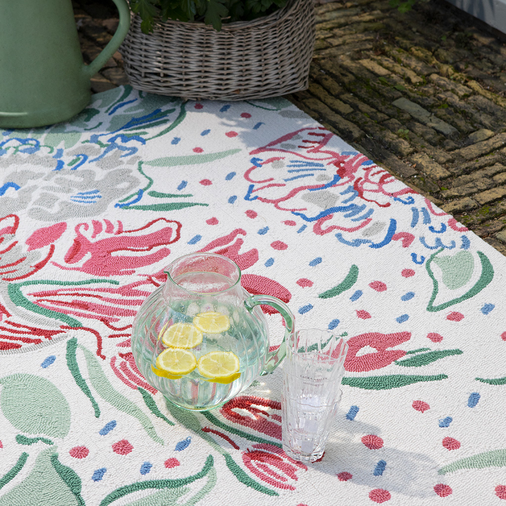 Poppy Red Outdoor Rug | Size: 160 x 230 cm