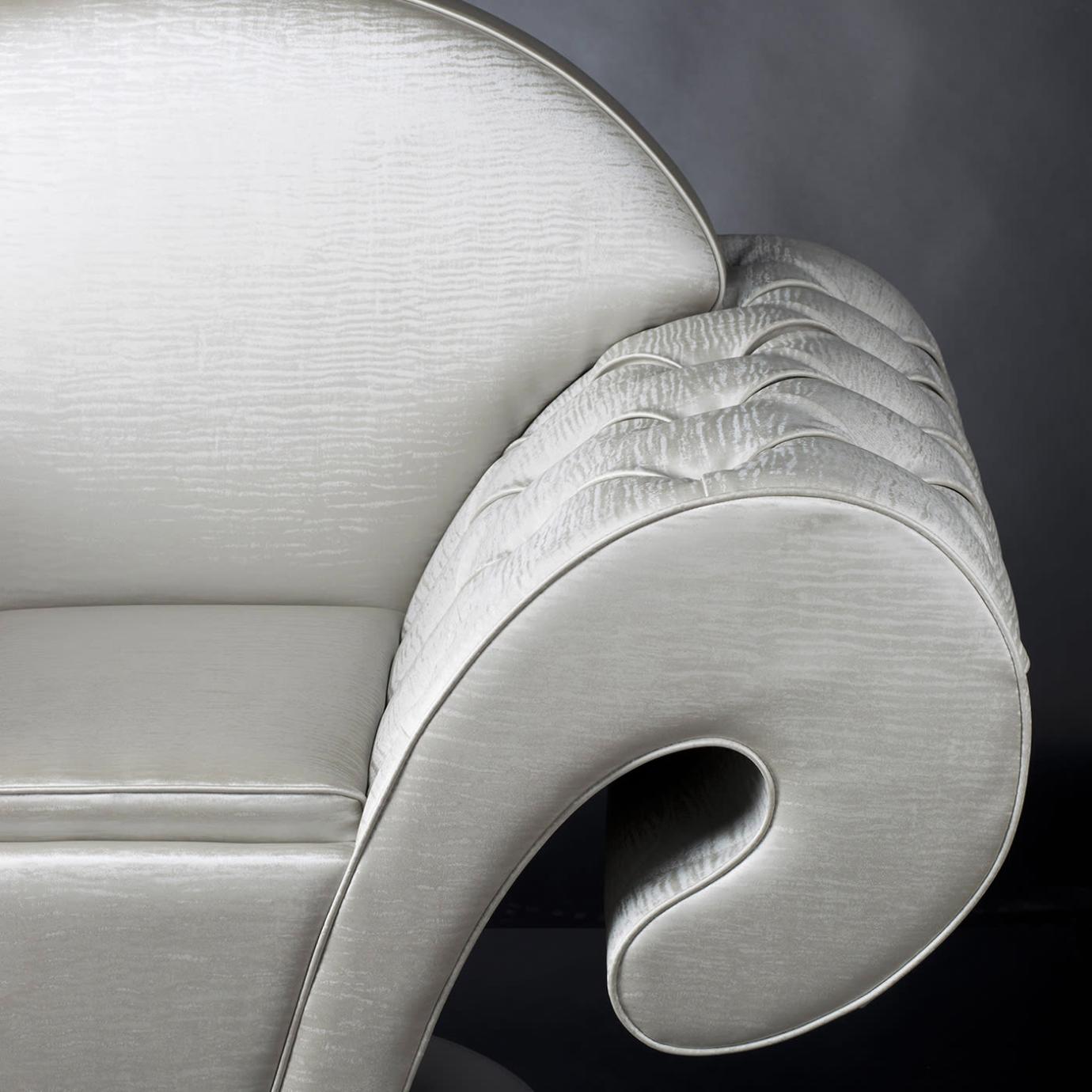 Silhouette White Rotating Armchair