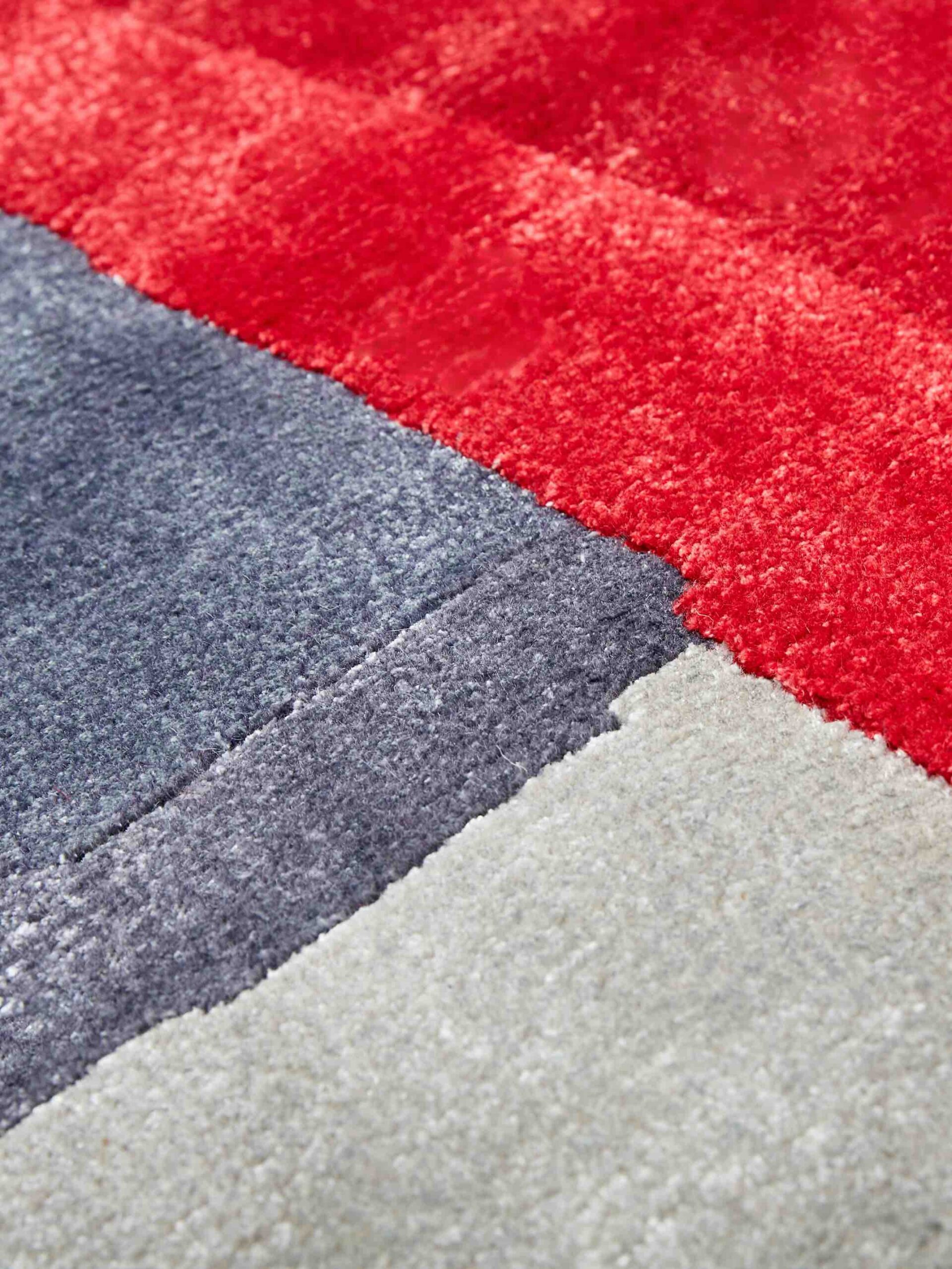 Shaped Designer Wool / Viscose Rug