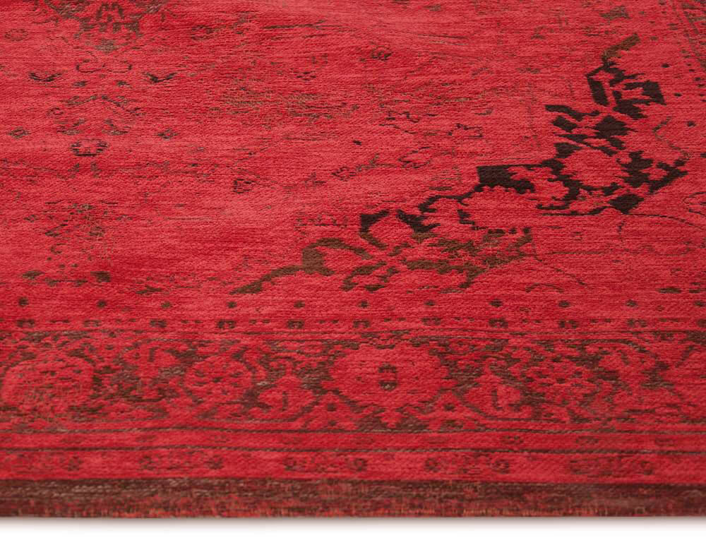 Heriz Antique Scarlet Rug by Louis de Poortere ☞ Size: 140 x 200 cm