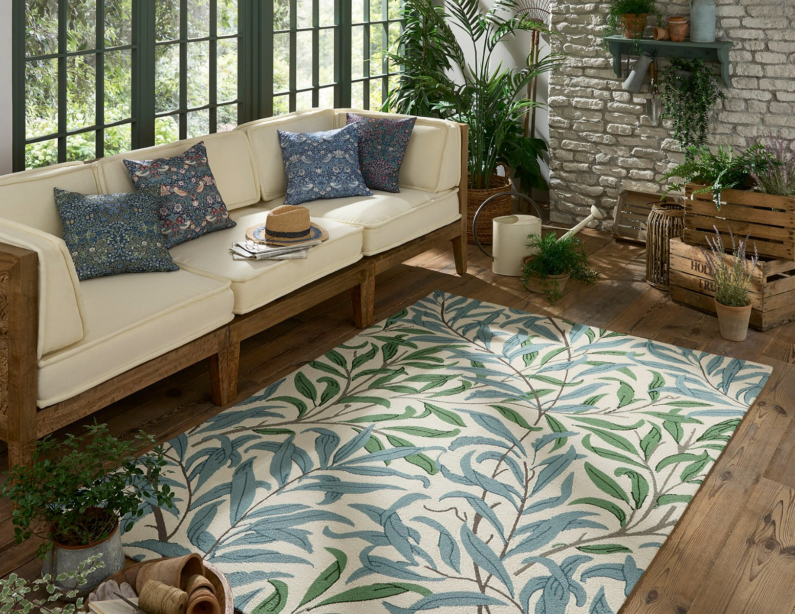 Outdoor Handwoven Green / Blue Rug