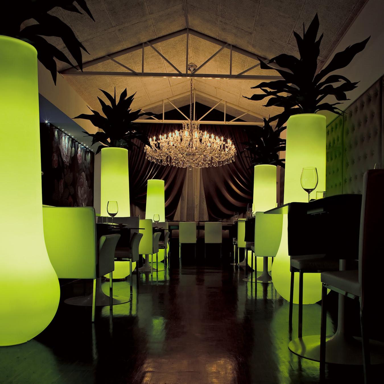 Arena RGB Outdoor Floor Lamp