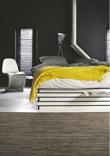 Iron Rug by Brink & Campman